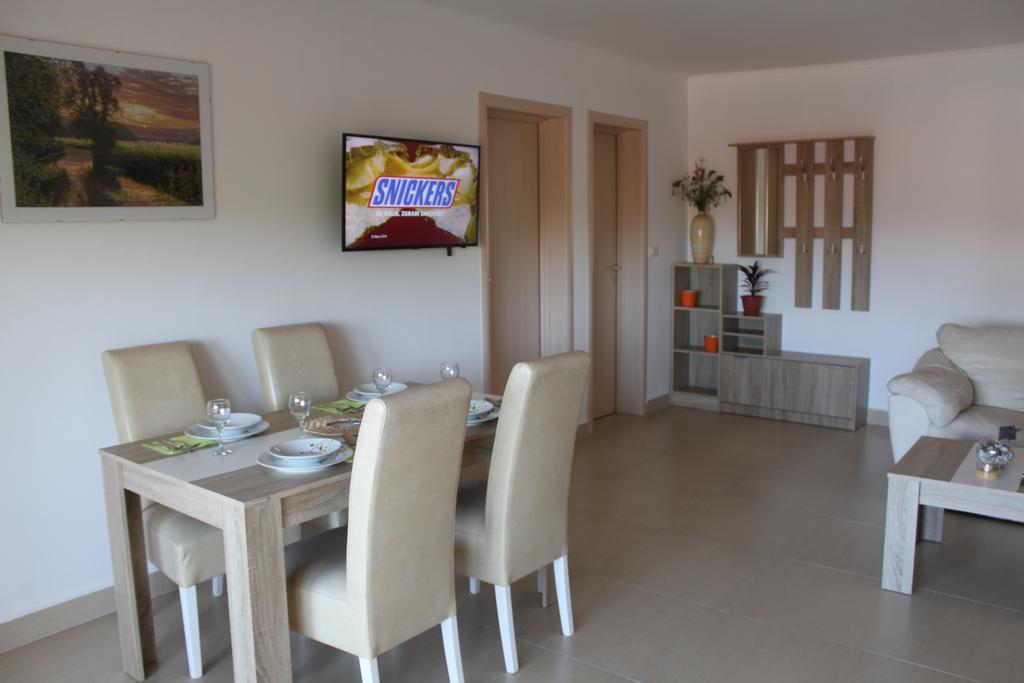 Apartments Bellator 실로 외부 사진