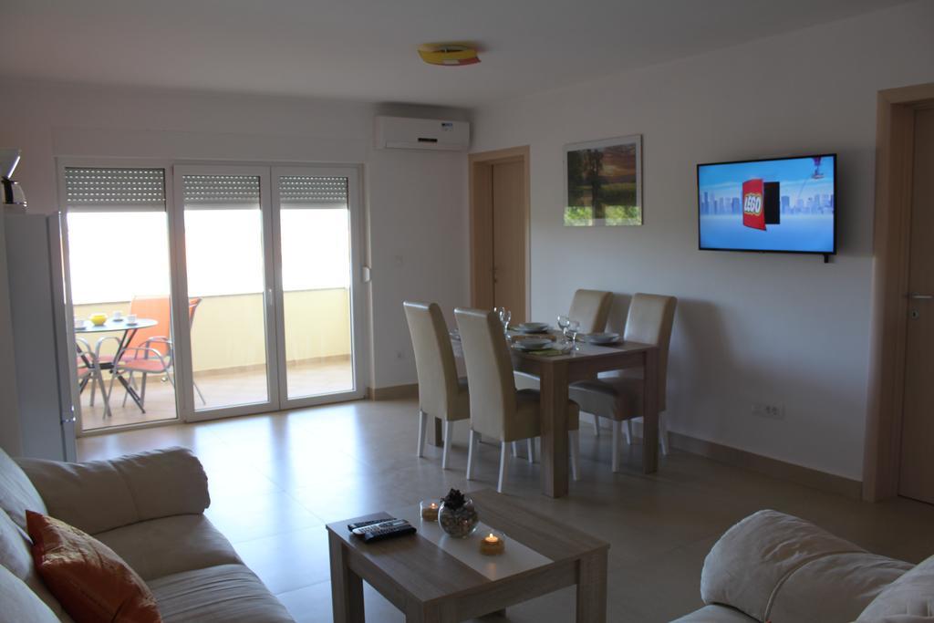 Apartments Bellator 실로 외부 사진