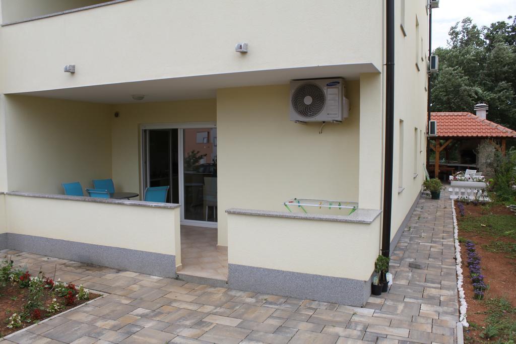 Apartments Bellator 실로 외부 사진