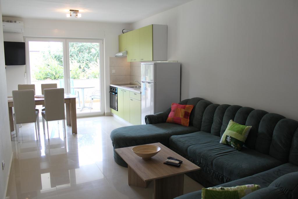 Apartments Bellator 실로 외부 사진